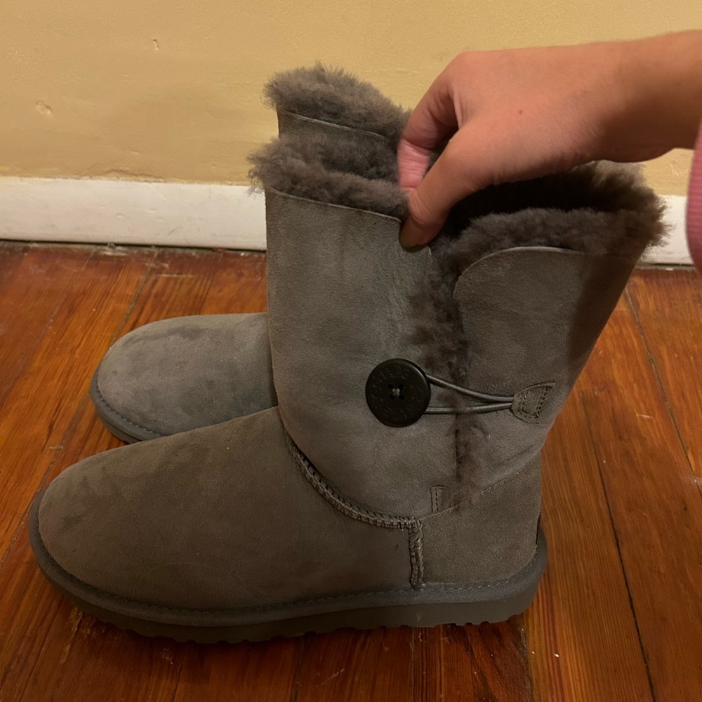 Bailey Button Uggs - image 2